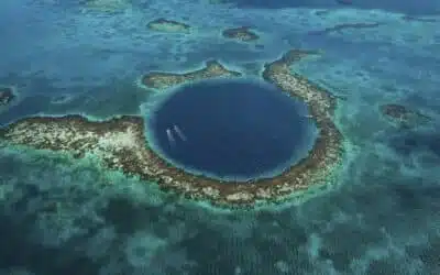 Great Blue Hole, cénote sous-marin du Belize