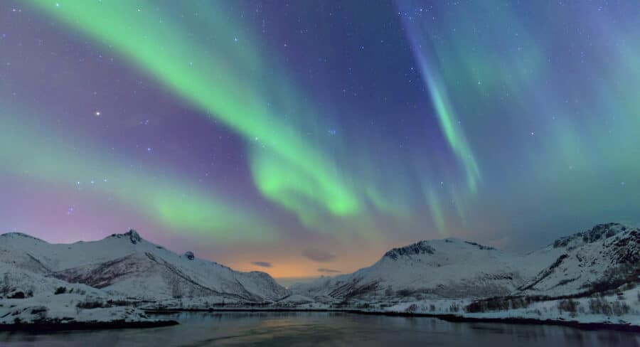 Northern Lights over the Lofoten Islands in Norway Northern Lights over the Lofoten Islands in Norway