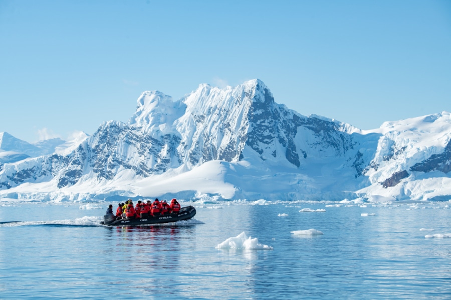 Pourquoi et comment allier tourisme polaire et recherche scientifique