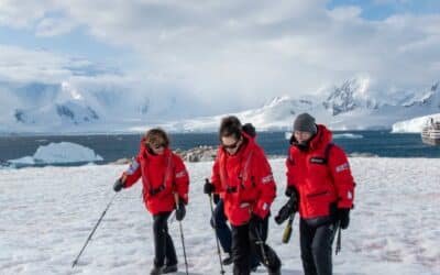 Female polar adventurers