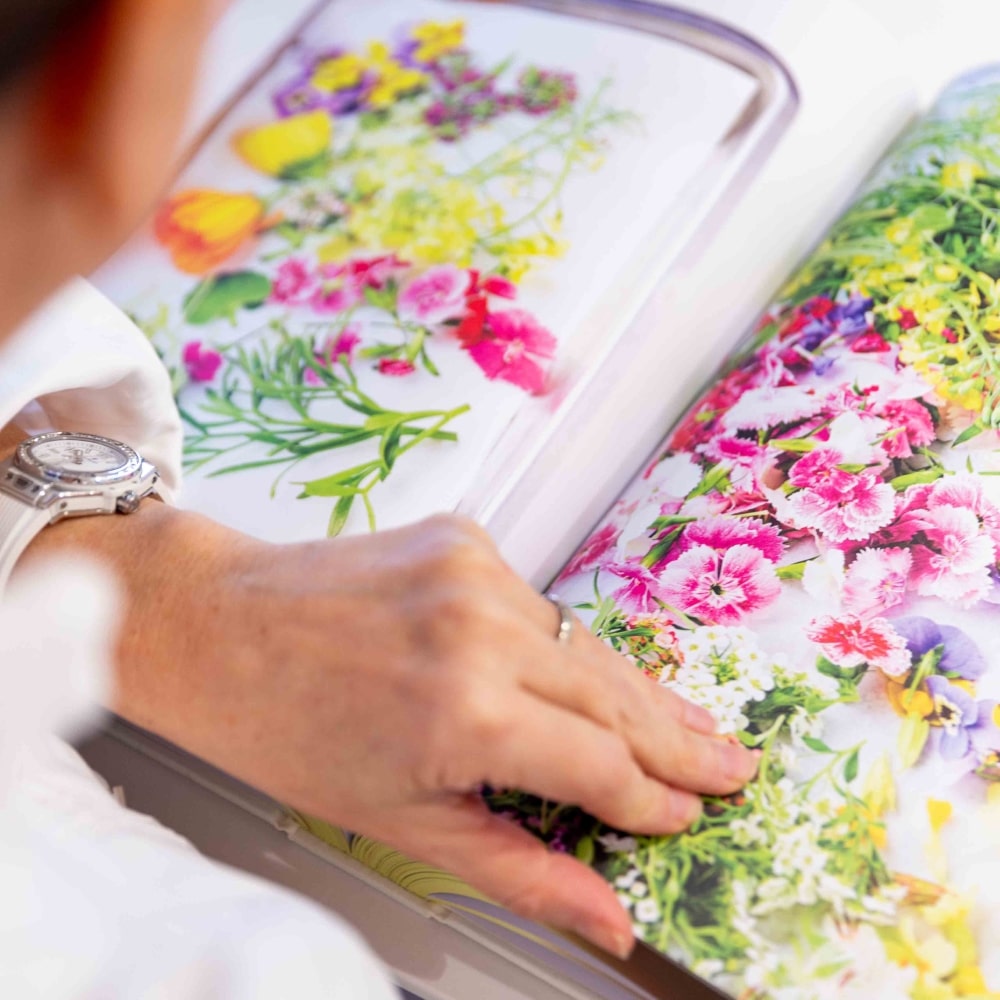 Anne_Sophie_Pic_Livre_Impregnation©groupePIC_carre _ Anne_Sophie_Pic_Livre_Impregnation©groupePIC_carre _