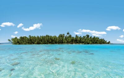 French polynesia: mountains and wonders