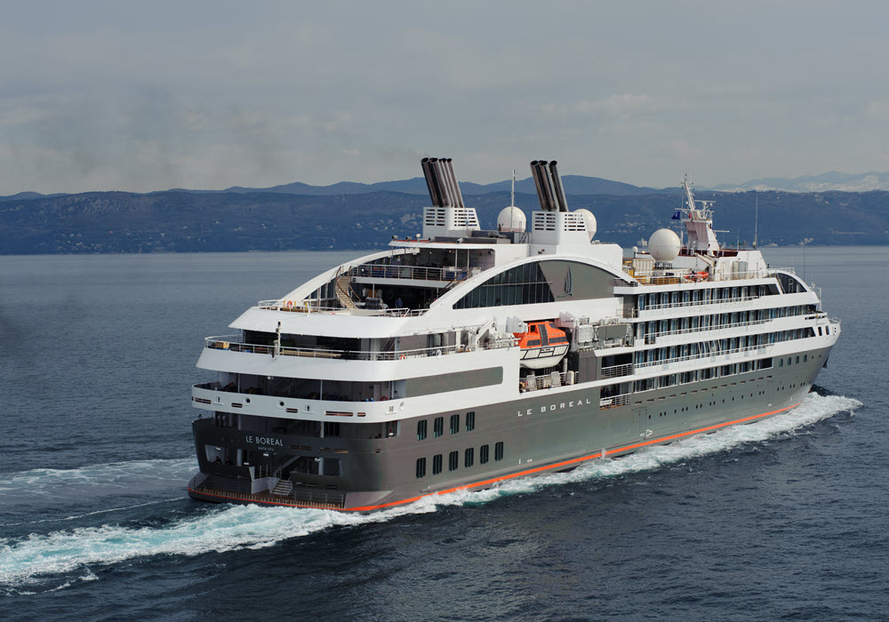 Le Boreal at sea